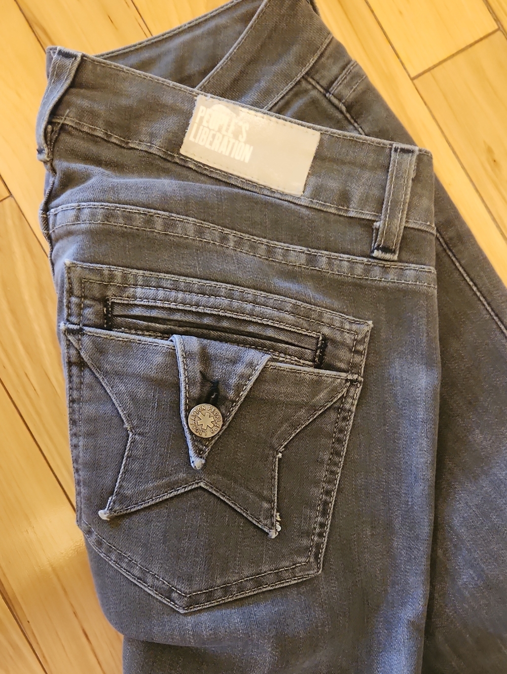 People's LIBERATION Women's Gray Star Pocket Jeans